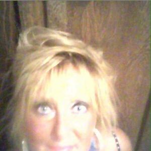 Meet your Posher, Debra